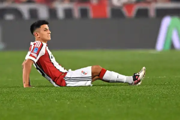Duro revés para River y la Selección: Thiago Almada sufrió un desgarro y se pierde la gira de octubre