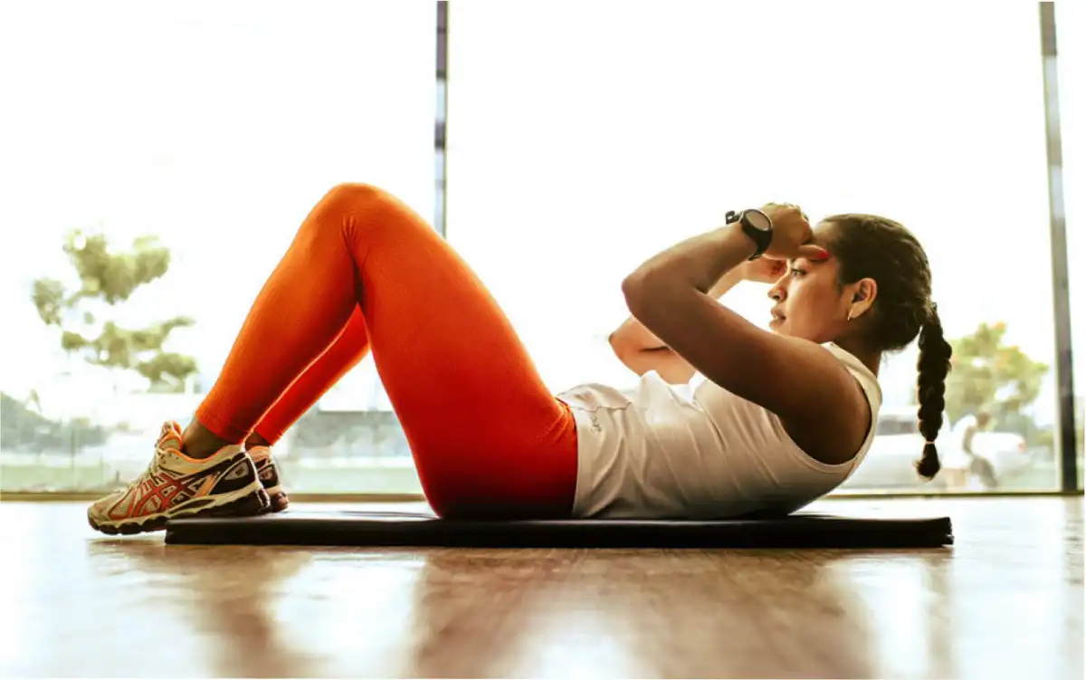 ¿Cuántos abdominales puedes hacer? El resultado que deberías alcanzar según tu edad