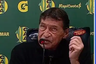 Julio Falcioni, autocrítico tras la caída ante Aldosivi: Nunca tuvimos precisión y fue un partido demasiado enredado