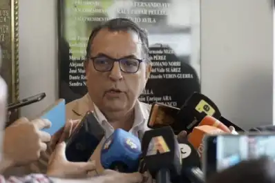 Taxistas de la capital marchan hoy para que se controle a las apps de transporte