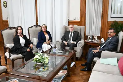 Jaldo con Gladys La Bomba y un pedido de informes por Los Ralos