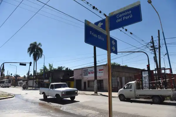 La calle Frías Silva ya no escapa al caos generalizado del Camino del Perú