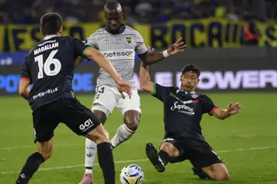 La AFA rechazó el reclamo de Vélez y Boca jugará contra Racing por la Copa Argentina