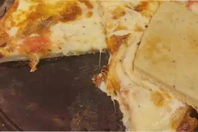 Una pizza, una fainá y una cerveza: el ticket que sorprendió a todos por su precio