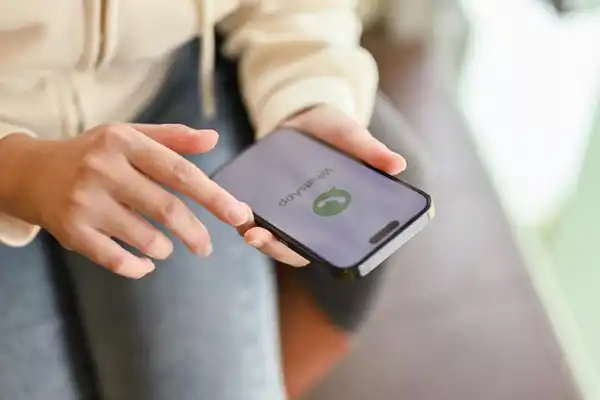 Cuidado en WhatsApp: escribir estas palabras puede hacerte perder la cuenta