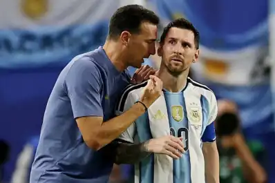 Scaloni explicó cómo convenció a Messi para su homenaje en la selección argentina