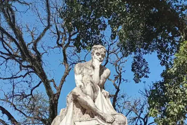 “Parábola”, la joya patrimonial que cada día se deteriora un poco más