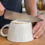 ¿Cómo afilar bien un cuchillo en casa si no tengo afilador?