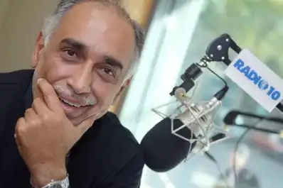 Murió Oscar el “Negro” González Oro, una de las voces más reconocidas de la radio argentina