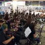 18 años de música popular: la orquesta infantojuvenil Rolando Chivo Valladares dio un concierto a cielo abierto