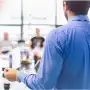La trampa de ser imprescindible: el costo invisible de decidir todo