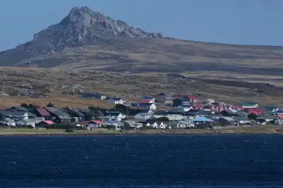 Tensión por las Malvinas: el Reino Unido advirtió que está preparado para defender las islas