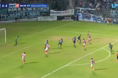 “Chau, ya están afuera”: la polémica por el gol anulado a San Martín y la frase atribuida a Bruno Amiconi