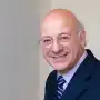 “Tomé el quirófano como lugar de investigación”: la historia de Nicanor Isse, el cirujano tucumano pionero del lifting endoscópico