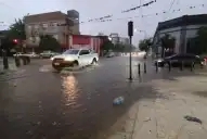 El temporal llegó con todo: calles inundadas y zonas intransitables en Tucumán