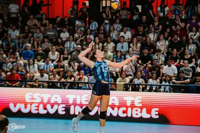 Todavía cursa la secundaria, pero ya ganó una medalla con Las Panteras en los Juegos Suramericanos y sueña con continuar su carrera en el exterior