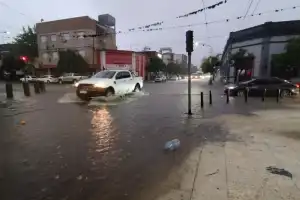 ¿Dónde llovió más en Tucumán y a qué hora se registraron las mayores precipitaciones en la zona centro?
