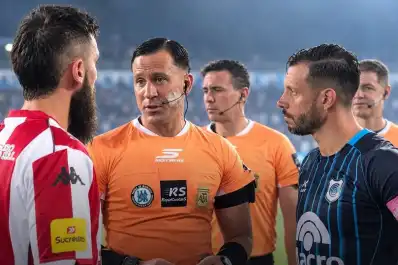 Bruno Amiconi rompió el silencio tras la polémica con San Martín y apuntó contra los hinchas