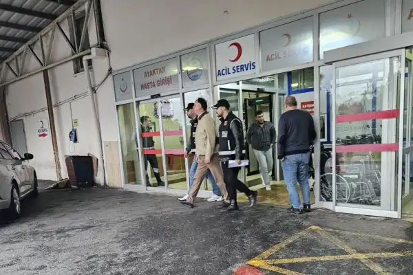 Escándalo en el fútbol turco: detuvieron al jefe de los árbitros por manipular designaciones y ejercer presiones