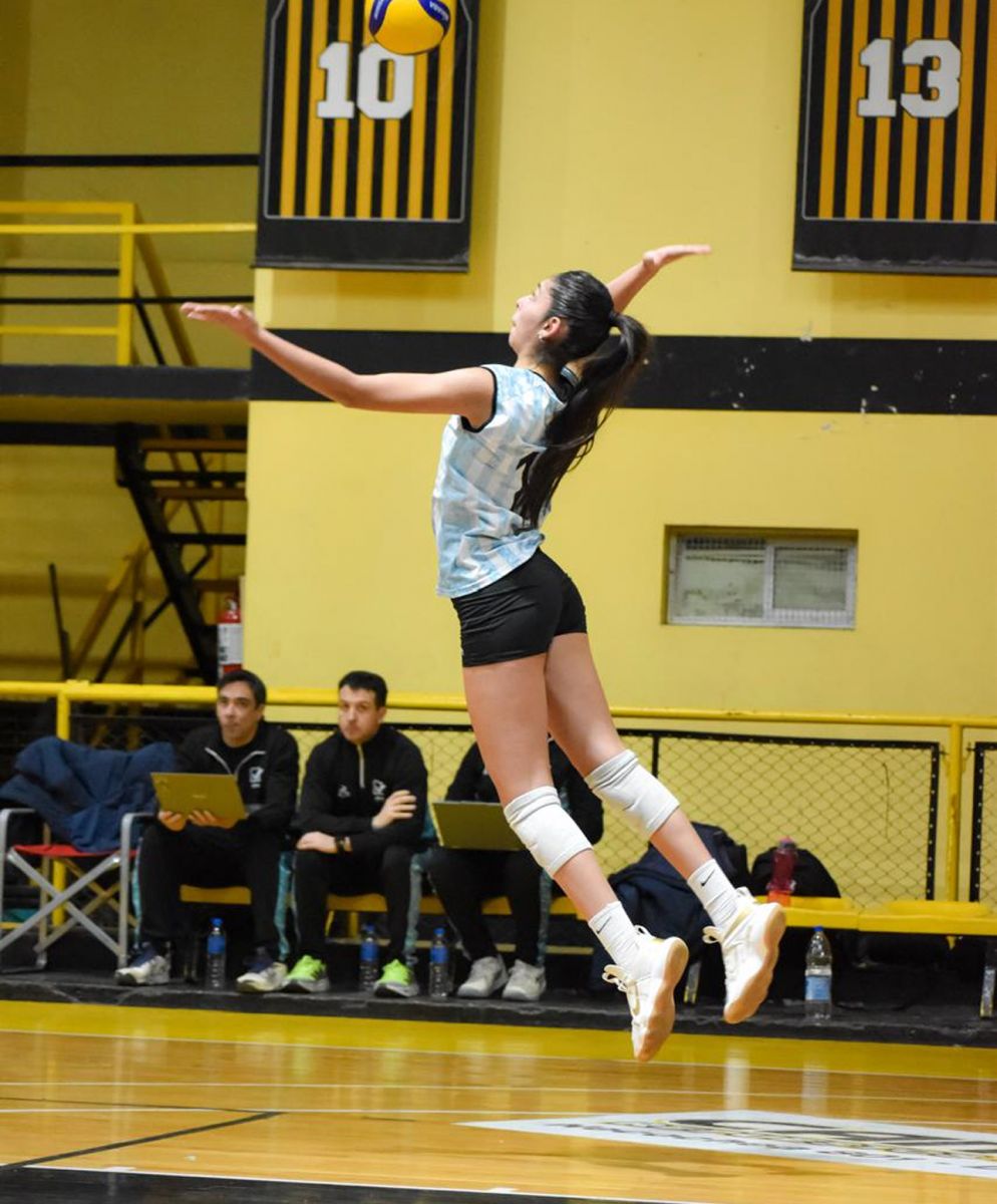 Agostina Cano es una de las jóvenes promesas tucumanas dentro del voley.