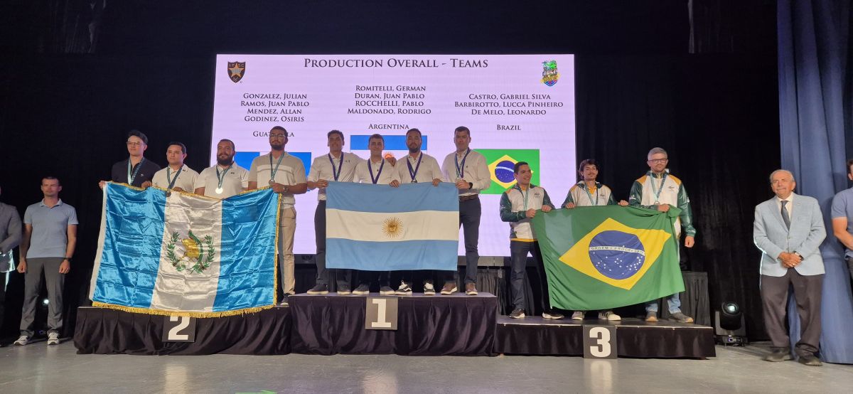 PODIO. Argentina se quedó con el oro, Guatemala con la plata y Brasil con el bronce.