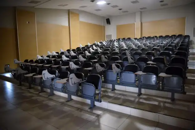 Paro en la UNT: fuerte adhesión en las facultades y cruces en Económicas