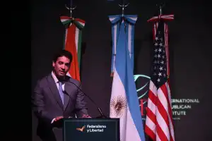 Adrián Ravier defendió el plan económico de Milei y proyectó “un enorme crecimiento” para 2028
