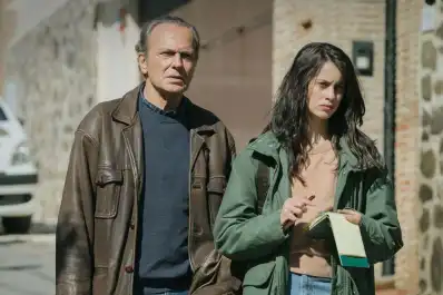 José Coronado arrasa en Netflix con una de las mejores series españolas: tiene 12 capítulos y es ideal para maratonear