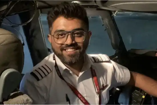 550x367_piloto-indio-smit-machchhar-fue-aclamado-como-heroe-salvar-pasajeros-despues-ser-apunalado-companero-presunto-intento-estrellar-avion-flydubai-1156286-101855.webp