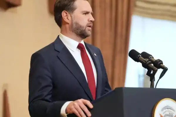 JD Vance, vicepresidente de EEUU, visitará la Argentina en noviembre y se reunirá con Milei