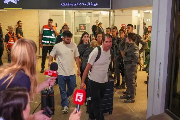 Investigan si un “islamista radical” habría intentado derribar el vuelo de Flydubai