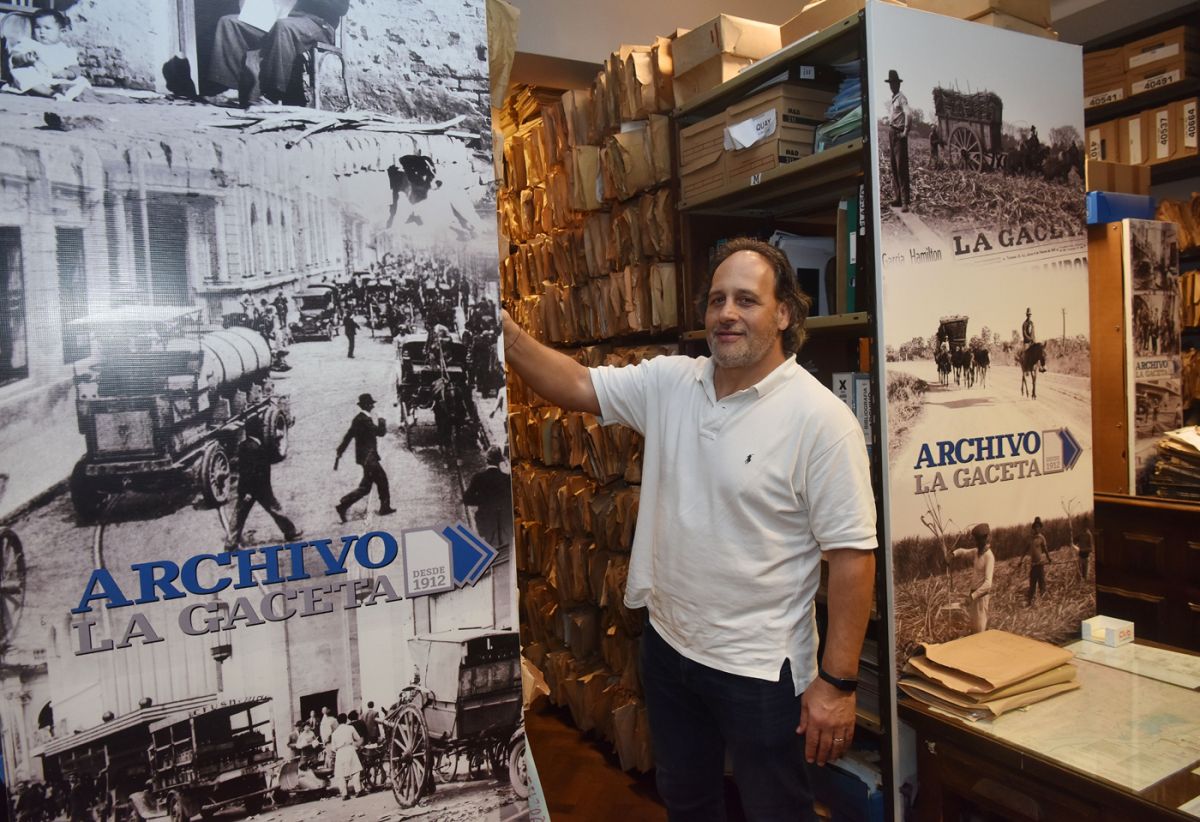 Hasan visitó el archivo de LA GACETA durante su última visita a Tucumán.