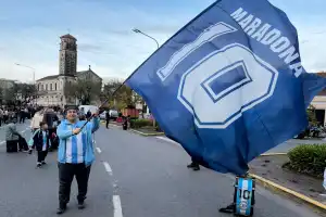 Del 10 de Diego a las Malvinas: las banderas que palpitan Argentina-Burkina Faso