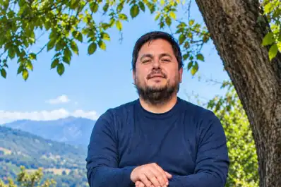 Folclore: Martín Rivas reivindica su idea de “Soñar despierto”