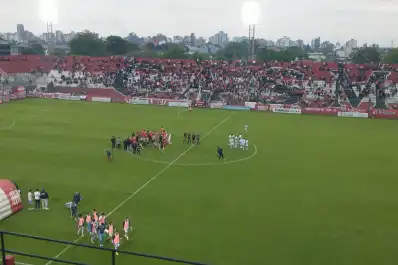 EN VIVO: San Martín iguala sin goles con Gimnasia y Tiro de Salta en La Ciudadela