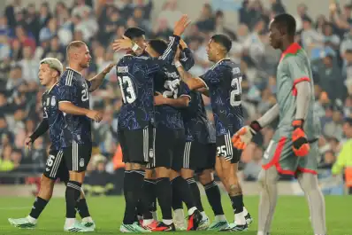 La Selección juega amistosos que cada vez se parecen menos a un partido