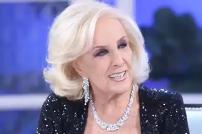 Tiene su carácter: Juana Viale contó cómo sigue la salud de Mirtha Legrand