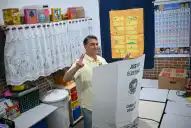 Elecciones presidenciales en Brasil: la disputa entre Flávio Bolsonaro y Lula se define en un balotaje