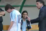 Del “me cortaron las piernas” al “me vacié”: Maradona, Messi y la despedida de los dos últimos artistas del fútbol