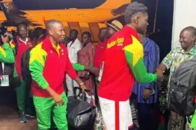 La increíble historia de Burkina Faso: viajaron de urgencia para enfrentar a Argentina y fueron recibidos como héroes