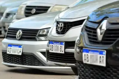 Cómo saber de qué año es un auto por la patente: la guía para entender las letras