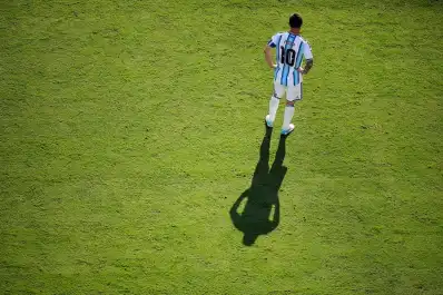 Cuando busquemos al 10 en la formación y no esté: el vacío que deja Messi en la Selección y en nosotros