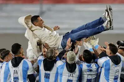 De Maradona en La Bombonera a Di María en el Monumental: cómo se despidieron los ídolos de la Selección antes que Messi