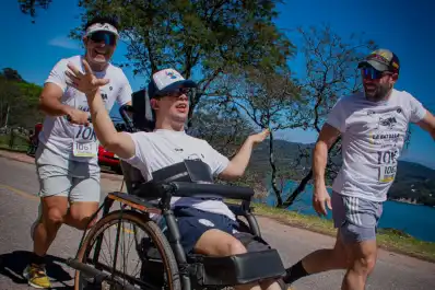 Juegan al rugby inclusivo en Los Tarcos y ahora correrán juntos los 21K LA GACETA