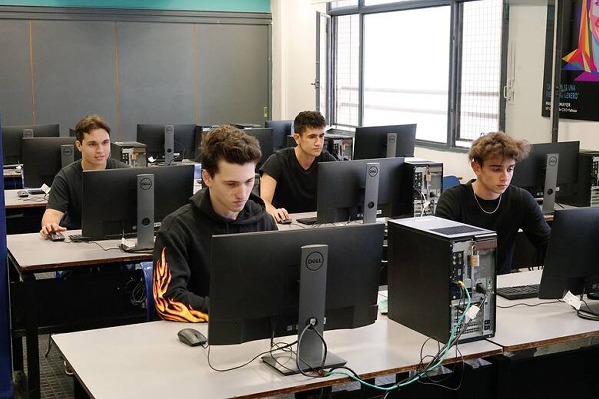 IA. Satélites, cámaras e inteligencia artificial se combinan en una plataforma creada en Argentina que permite detectar focos y seguir su evolución