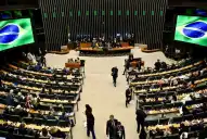 El triunfo de Flávio Bolsonaro reconfigura el Congreso de Brasil