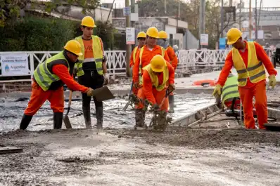 La construcción mostró una leve recuperación en agosto, pero cayó 4,4% interanual