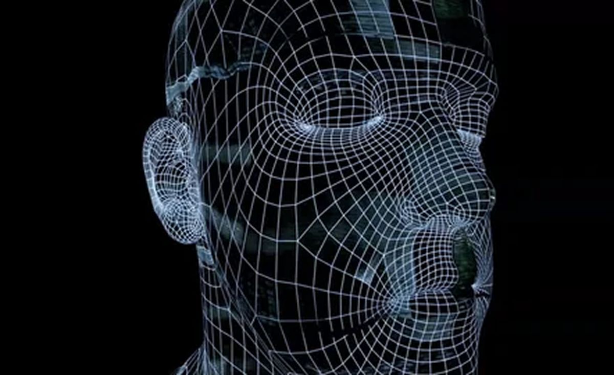 CON UN ESCANEO FACIAL. El sistema solo puede indicar tratamientos tópicos para casos leves o moderados y deriva a un profesional cuando el paciente queda fuera de los parámetros establecidos.
