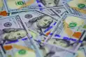 El dólar blue cayó $15 y alcanzó su nivel más bajo en casi un mes: a cuánto cerró el oficial