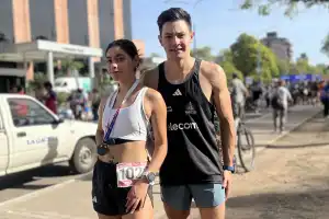 Lo conoció en un grupo de running, no se animaba a hablarle y terminó enamorándose entre kilómetros